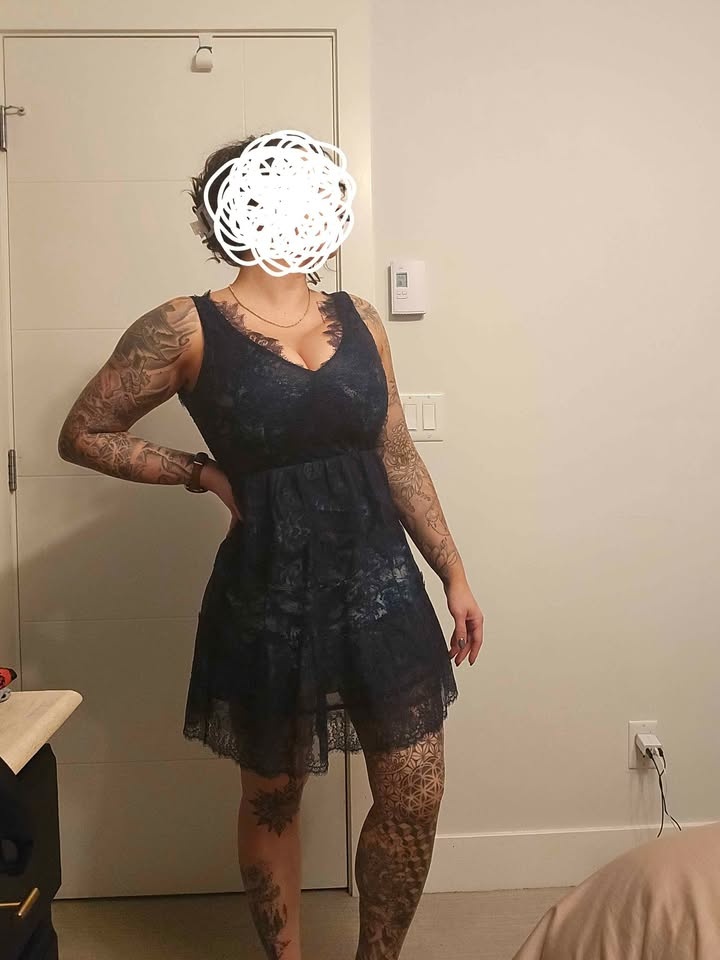 Womens lace party dress - photo 2