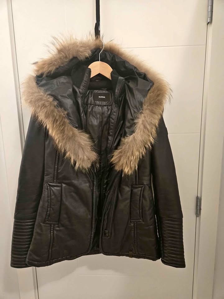 Womens leather down filled winter jacket size small