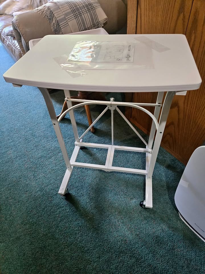 Origami Folding Computer Desk /Side Table