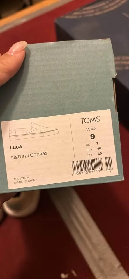 Toms Luca Natural Canvas image indicator(3)