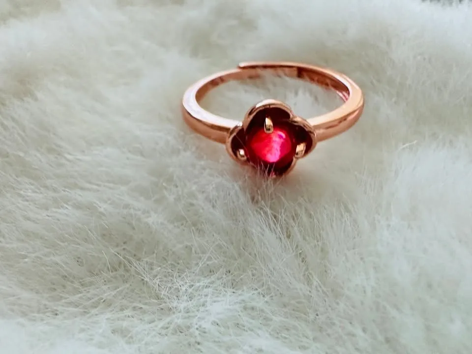 💍 Brand New Garnet Ring | Deep Red Elegance image indicator(3)
