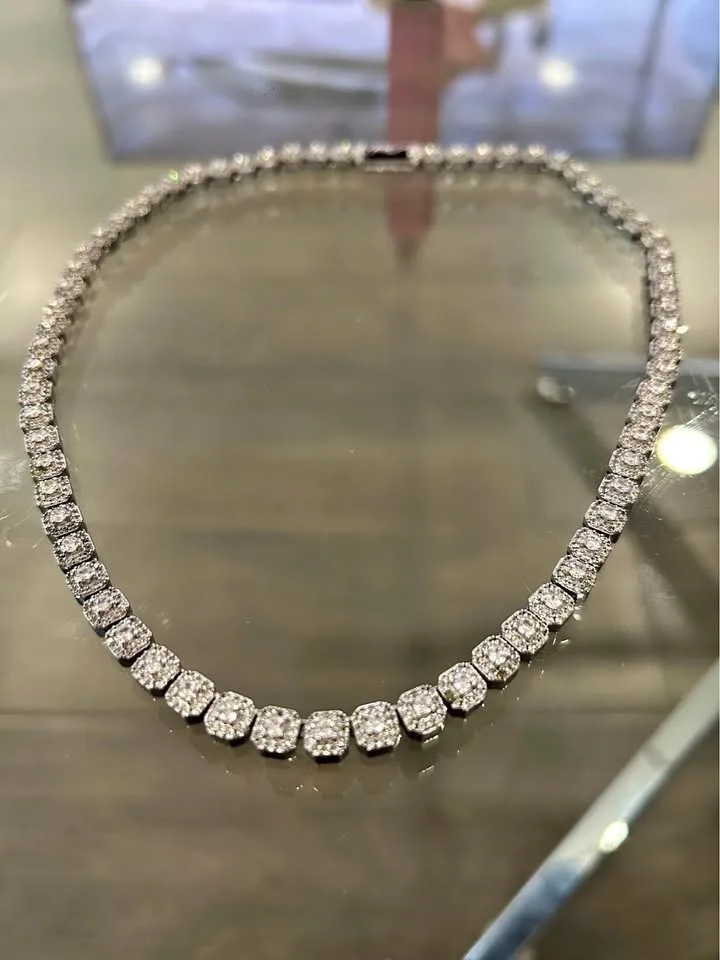 Clustered Tennis Chain in White Gold- 8.5mm thumbnail