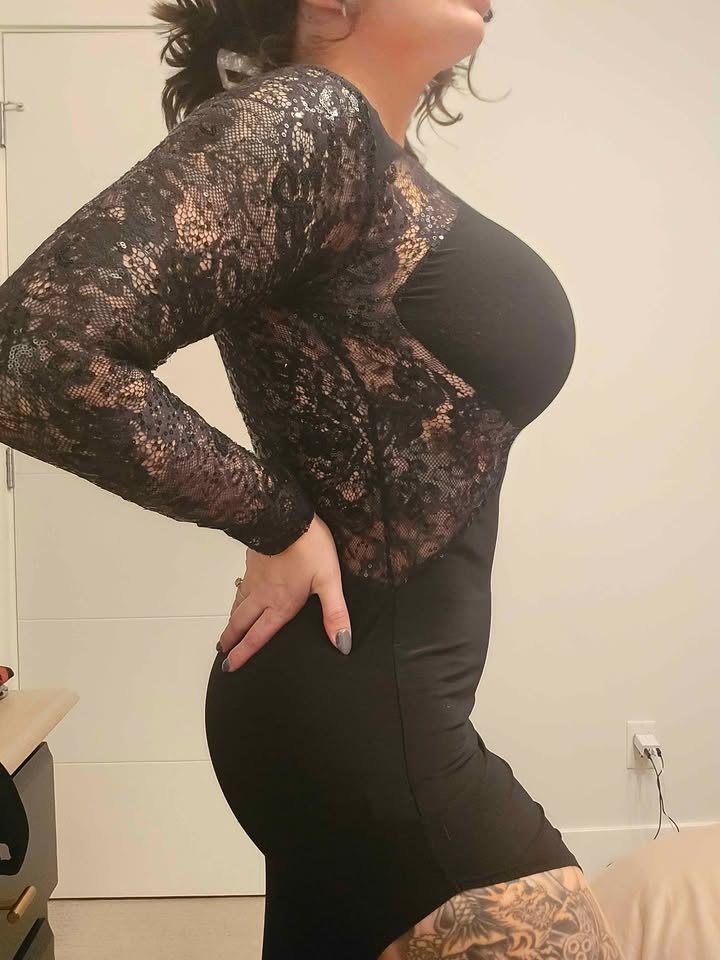 Women's Holiday dress size S never worn - photo 2