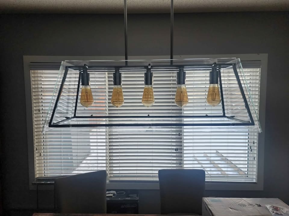 Farmhouse dining lamp