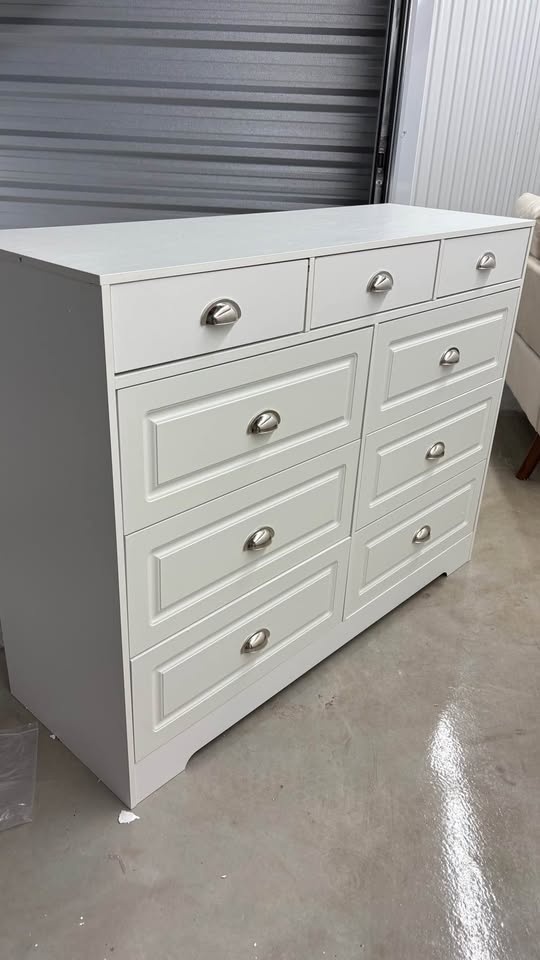 46.7" W 9 Drawer Bedroom Dresser - photo 4
