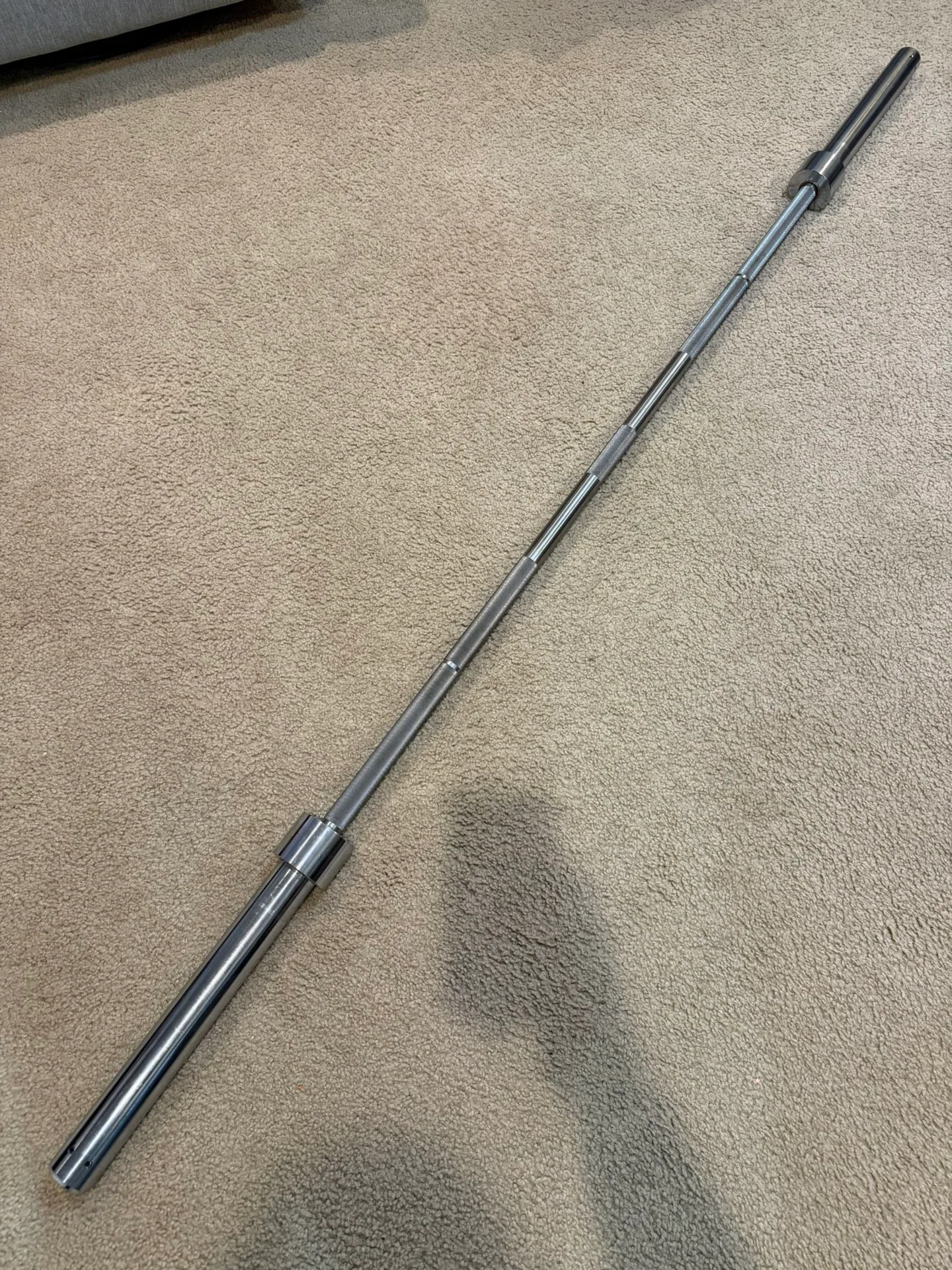 Texas Power Bar Olympic Barbell image indicator(2)