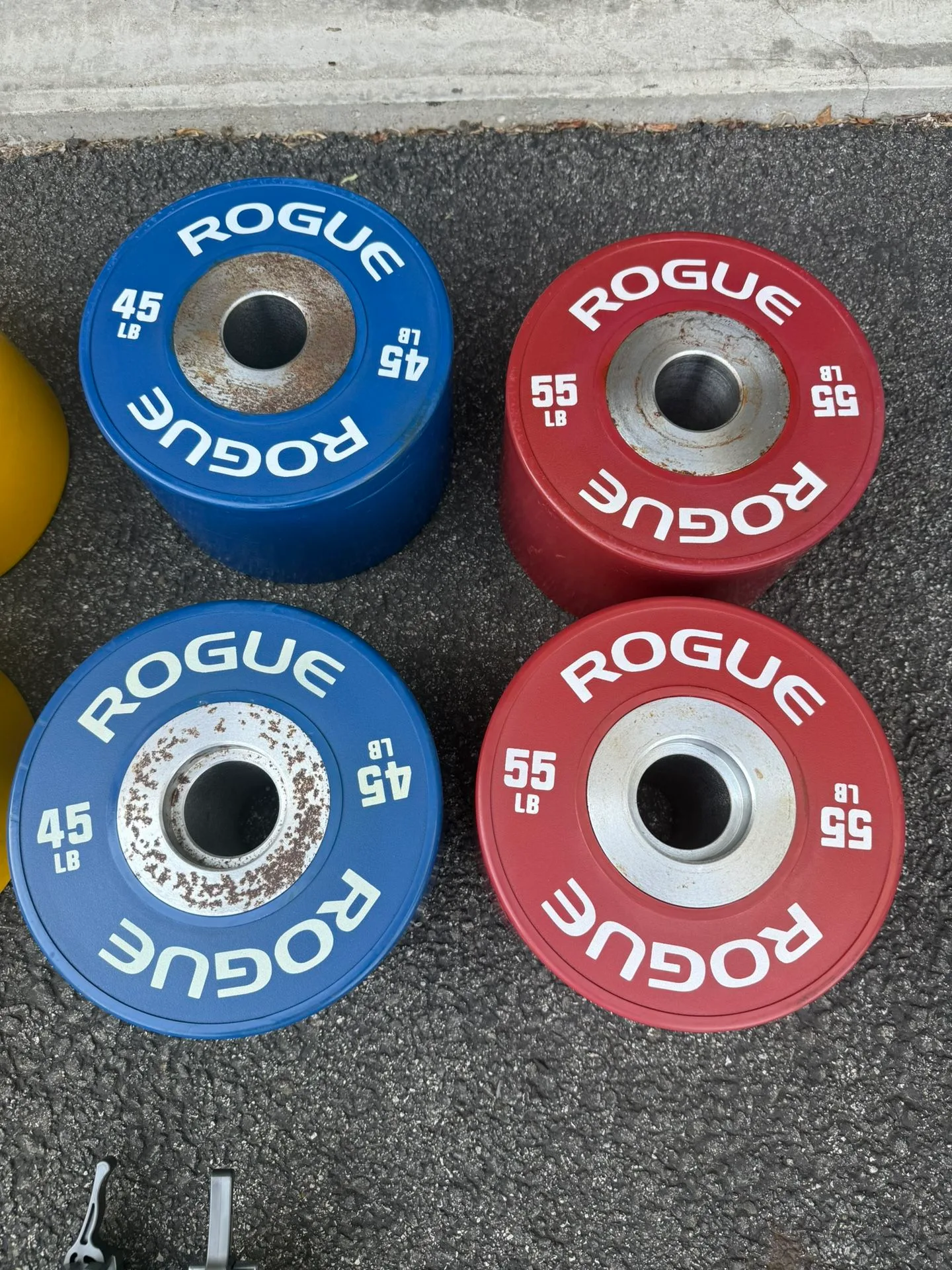 Rogue Fitness dumbbell bumpers, handles, collars image indicator(8)