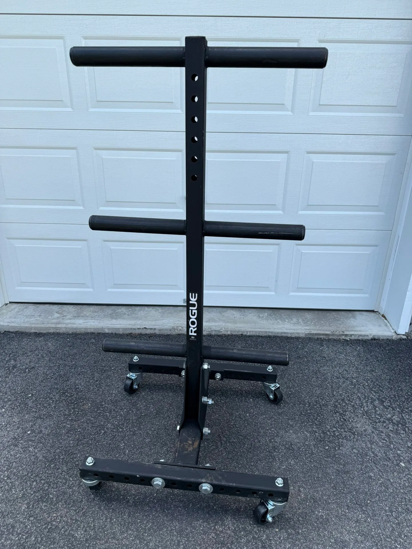 Rogue Fitness Vertical Olympic Weight Plate Storage Tree WITH WH thumbnail