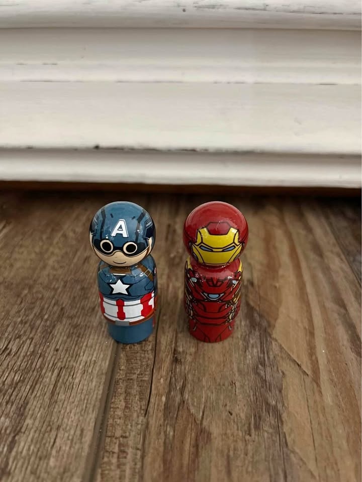 Marvel Disney Pin Mates Iron Man & Captain America