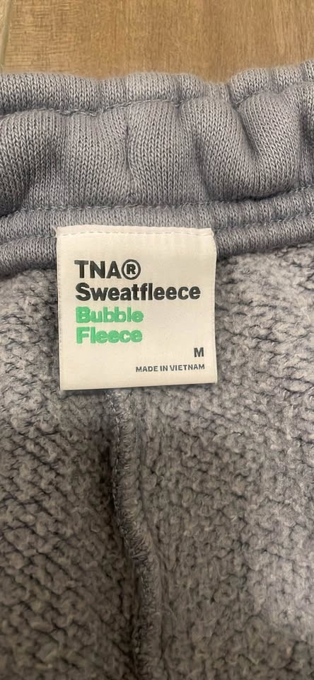 TNA Bubble Fleece Sweatpants Size M - photo 2