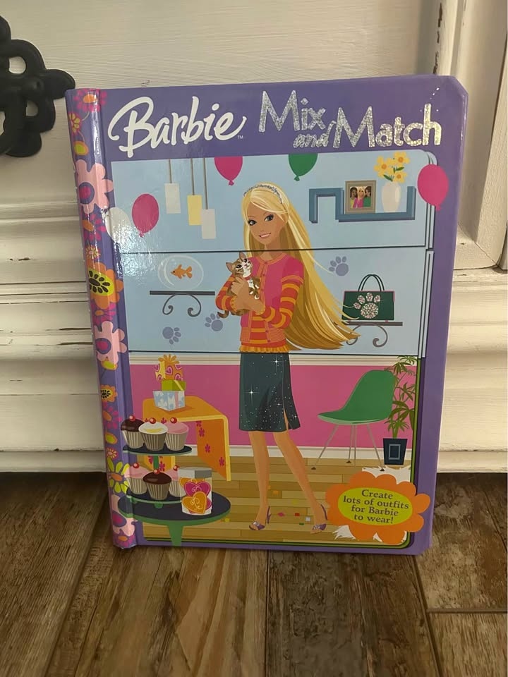 Barbie Mix & Match Book