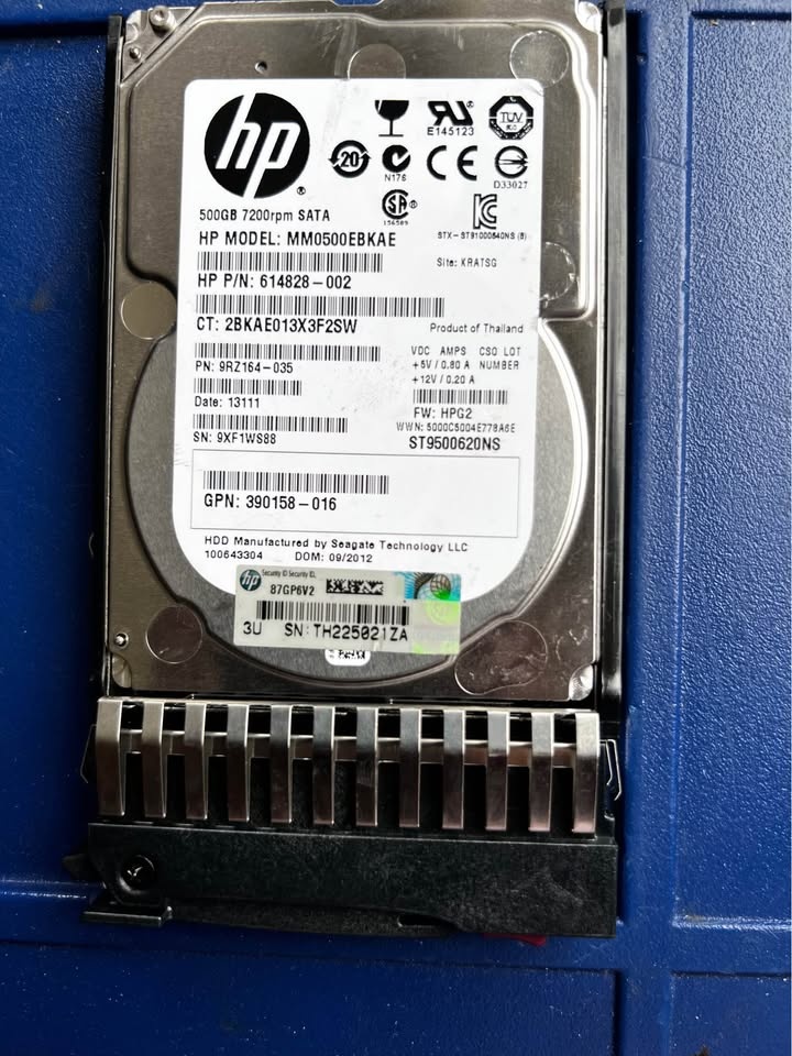 HP Hard Drives SAS AND SATA - photo 4