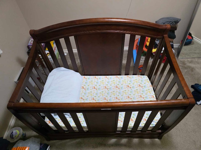 Crib - high quality - good shape - photo 3