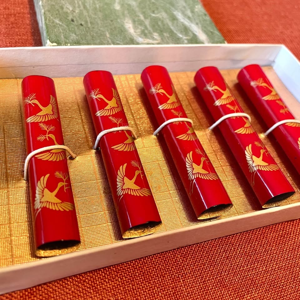 NEW✨Set of 5 Wajima Lacquer Chopstick Rests - photo 4