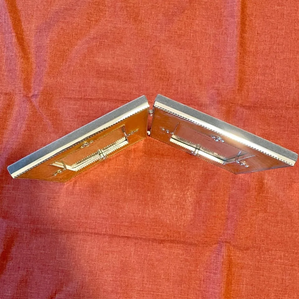 Set of 2 Marble Yellow Photo Frames image indicator(4)