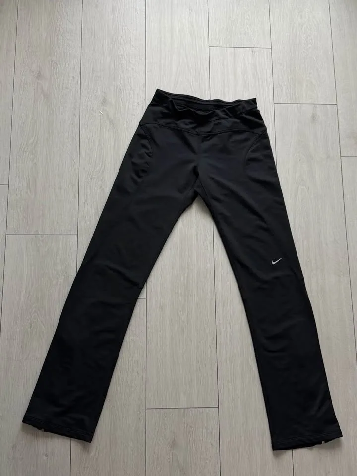 Nike women’s leggings black XS-S image indicator(2)