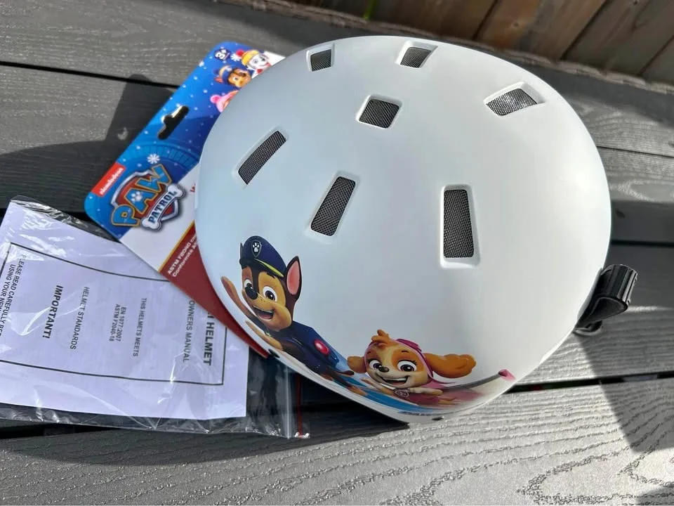 BRAND NEW — Paw Patrol kids snow helmet