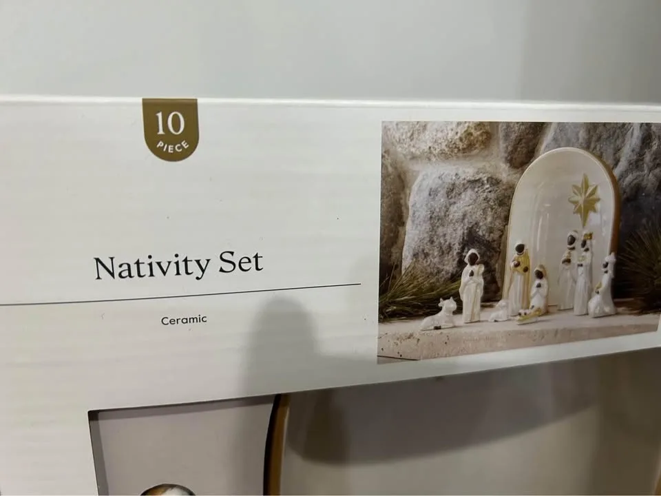NEW IN BOX — Nativity Set image indicator(2)