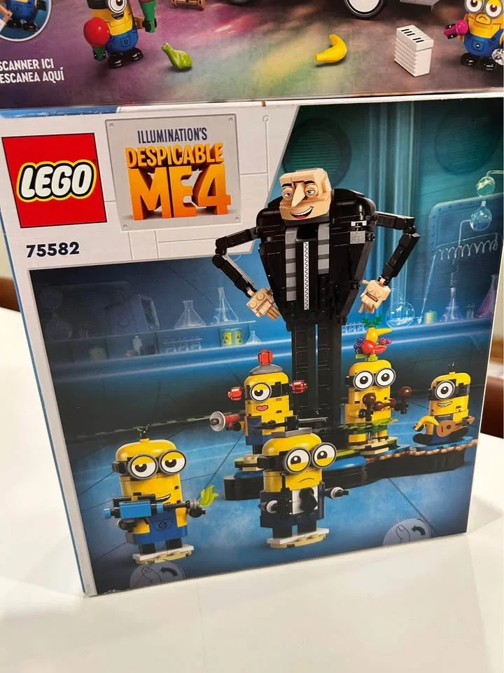 Lego Despicable Me 4 Minions Music Party Bus image indicator(5)