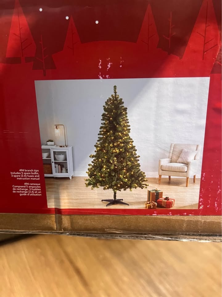 For Living 6.5’ Inglis Christmas Tree – Like New - photo 2