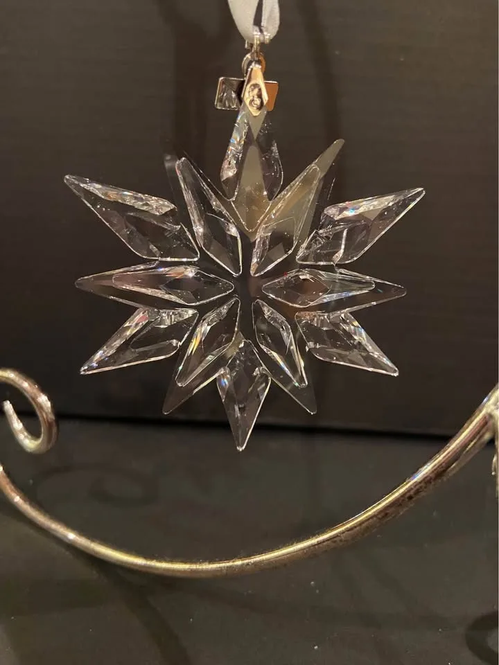 Swarovski Annual Christmas Ornament, 2011 image indicator(2)