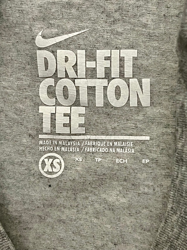 NIKE DRI FIT T-SHIRT SIZE XS - photo 2