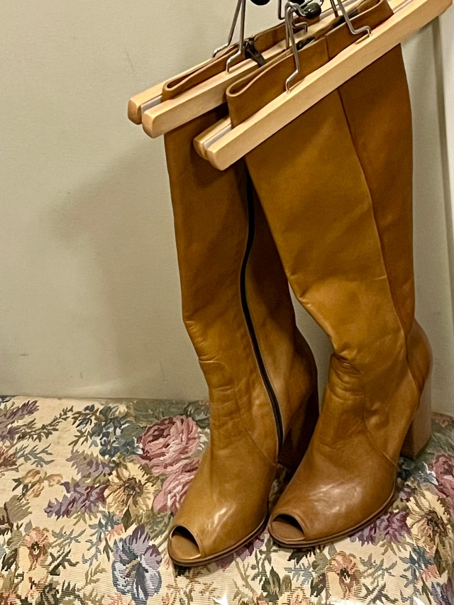 WOMEN LEATHER BOOTS UK SIZE 37