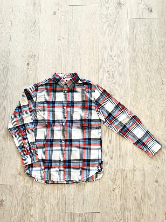 TOMMY HILFIGER YOUTH SIZE 12-14
