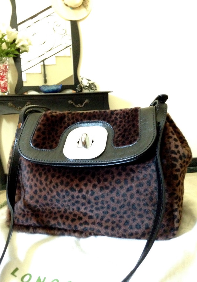 LONGCHAMP PURSE WITH LEATHER STRAP