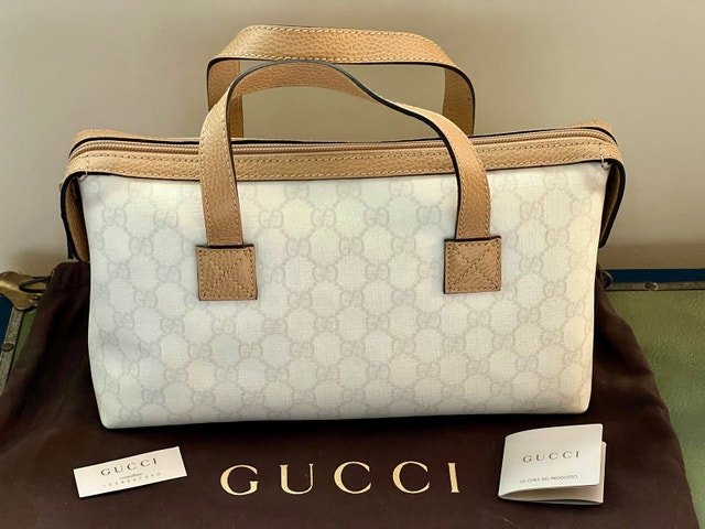 GUCCI HANDBAG NEW AUTHENTIC - photo 2
