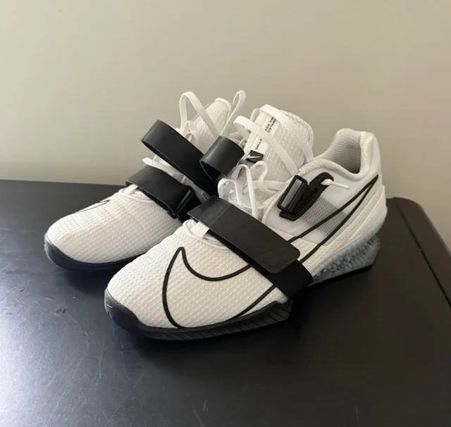 Nike Romaleo Weightlifting Shoe