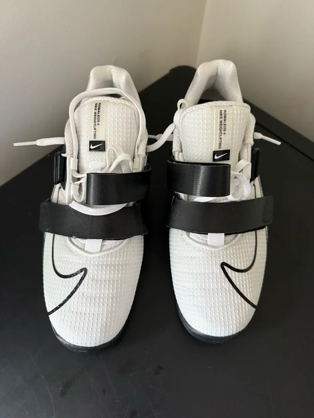 Nike Romaleo Weightlifting Shoe image indicator(2)