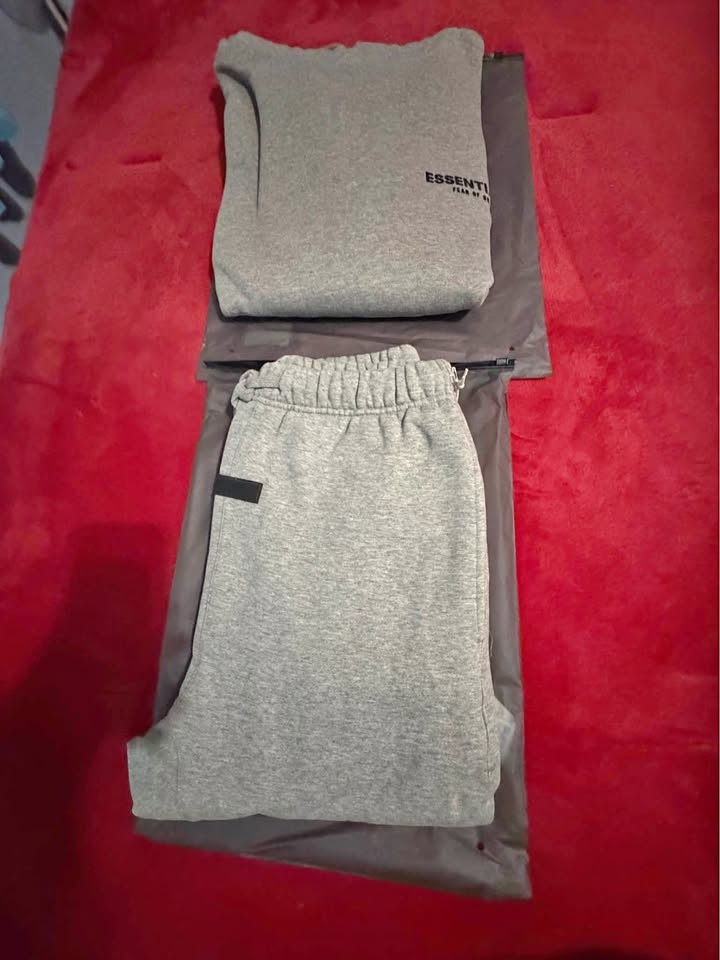 ESSENTIAL SET DARK OATMEAL
