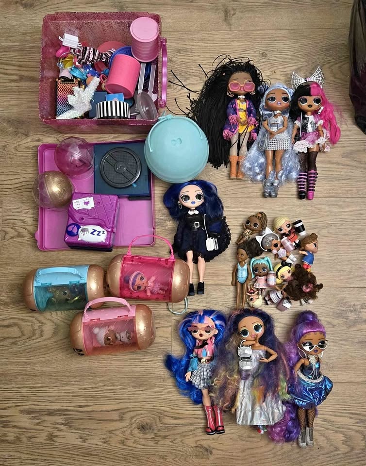 LOL Dolls and accessories