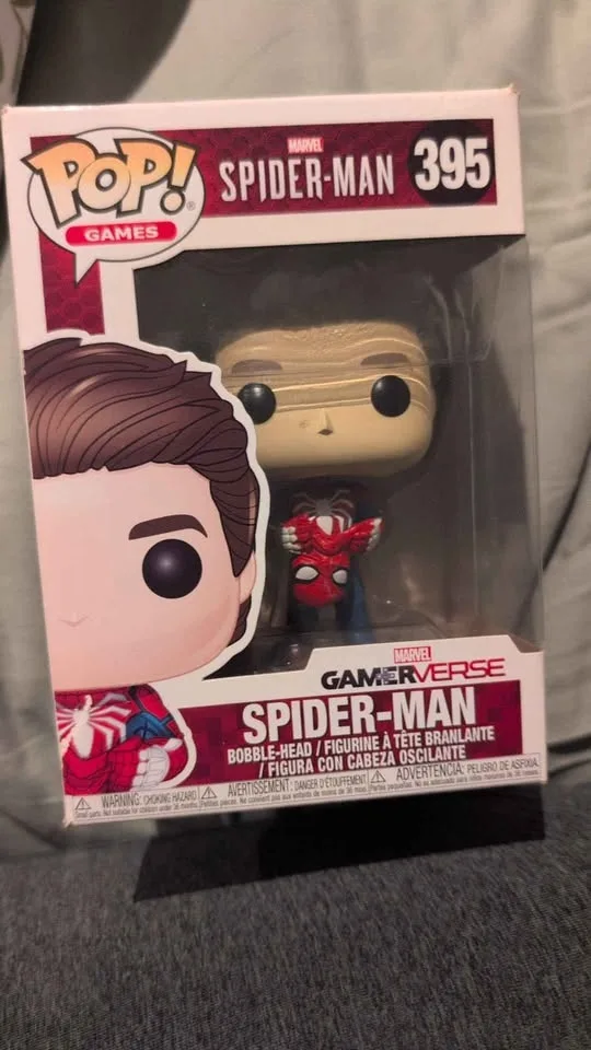 Pop figures still boxed in good condition image indicator(3)