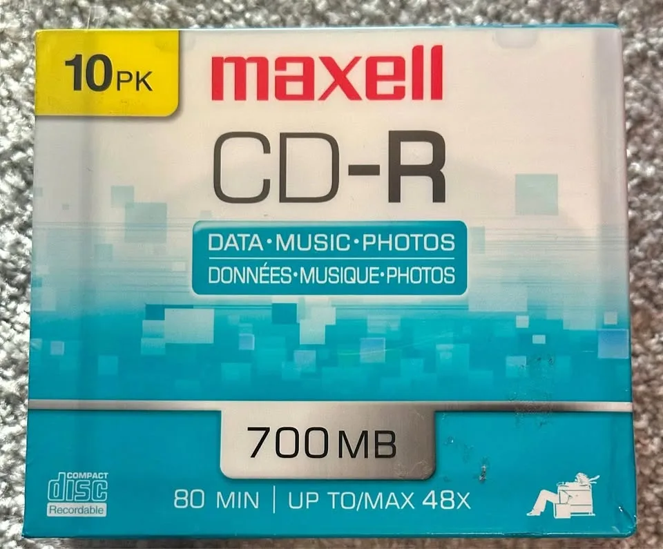 10 pack of Maxell CD-R discs. Sealed.