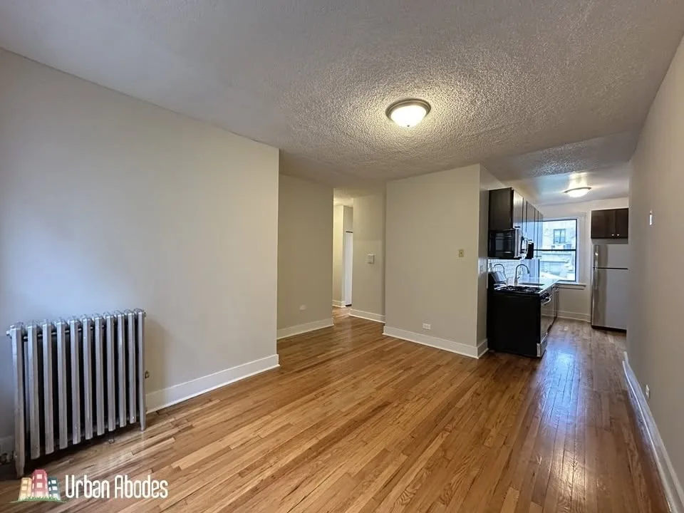 2 Beds 1 Bath Apartment image indicator(7)