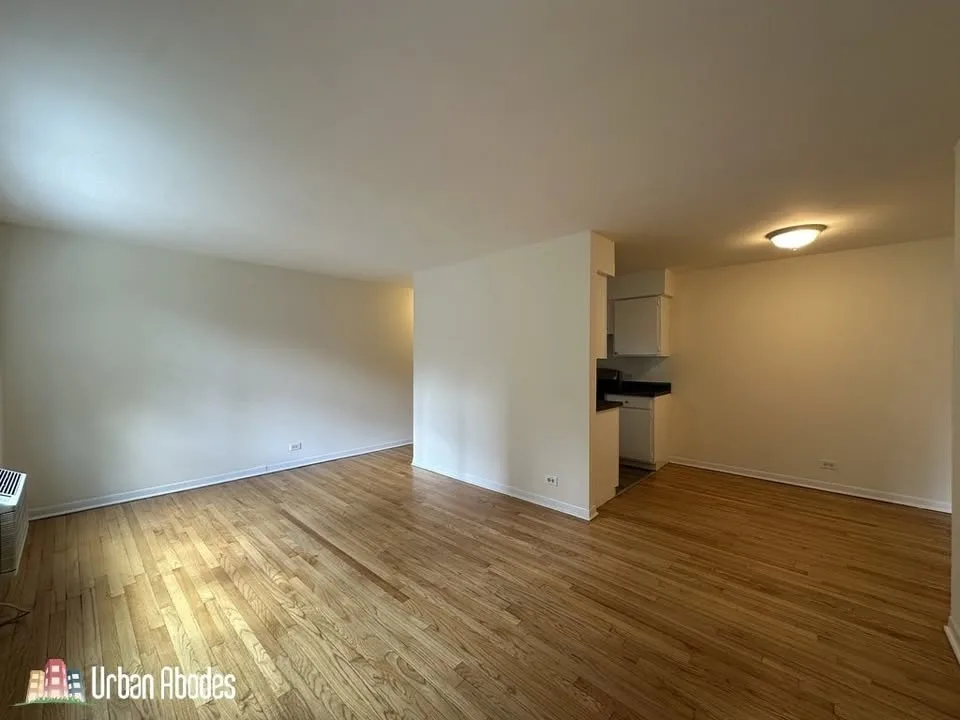 1 Bed 1 Bath Apartment image indicator(7)