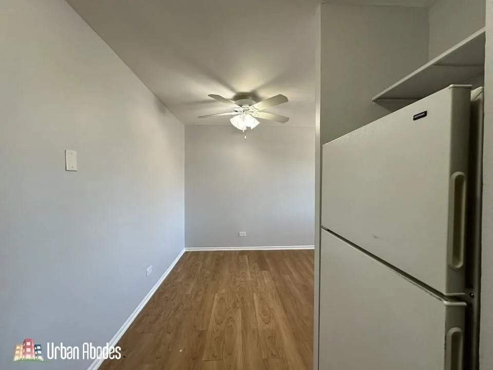 1 Bed 1 Bath Apartment image indicator(5)