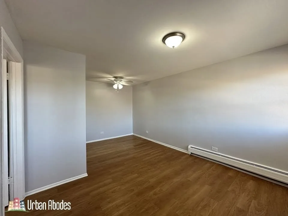 1 Bed 1 Bath Apartment image indicator(9)