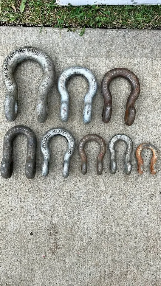 Shackles without pins