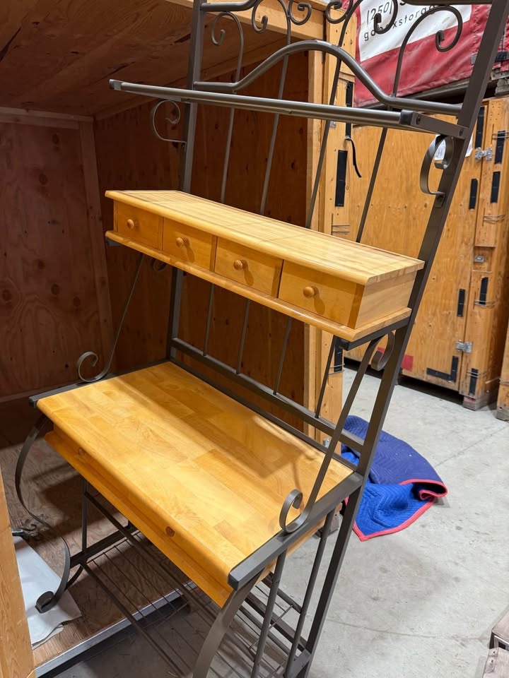 Bakers Rack - photo 3