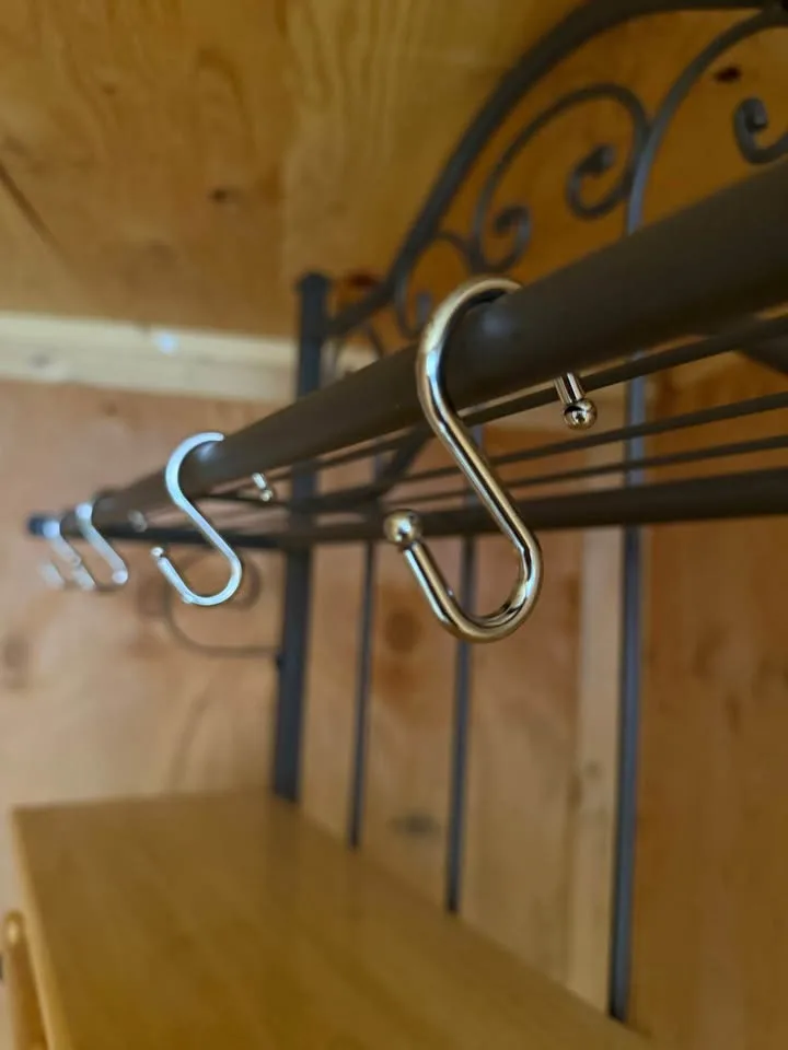 Bakers Rack image indicator(6)