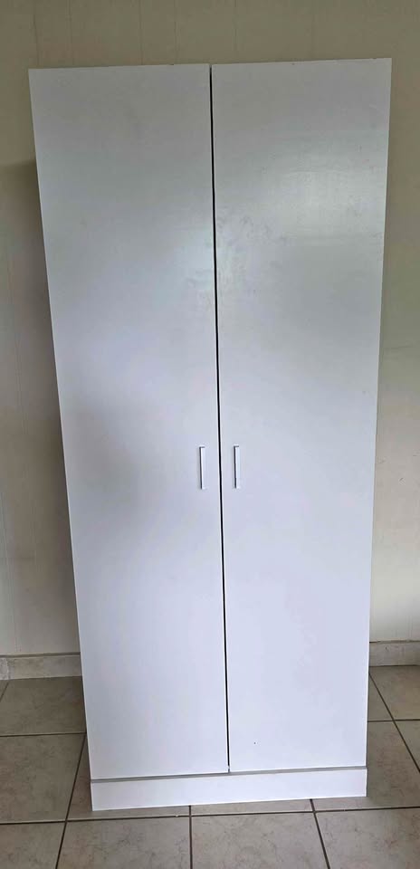 2 Door wardrobe