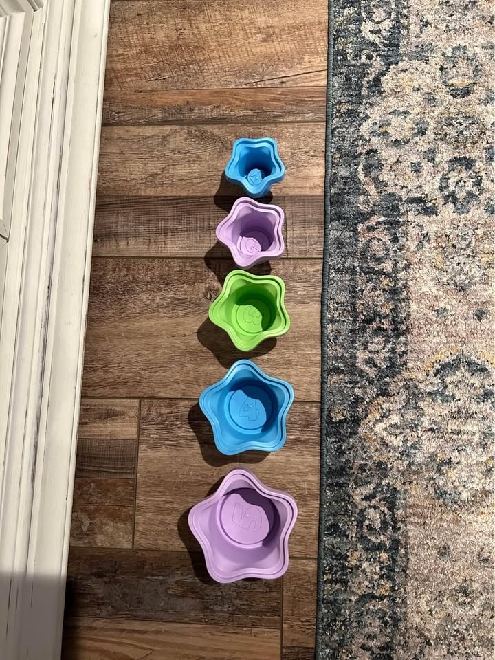 Green Toys Stacking Cups - photo 2