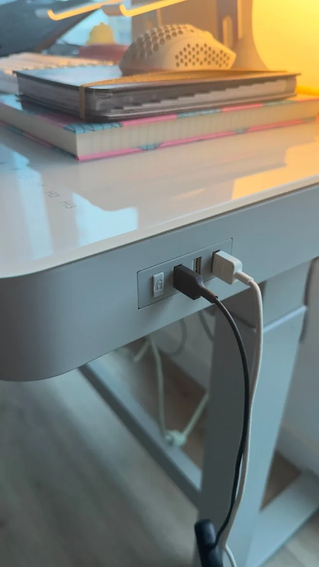 Standing Desk - Babin Adjustable Glass Top Metal Base image indicator(9)