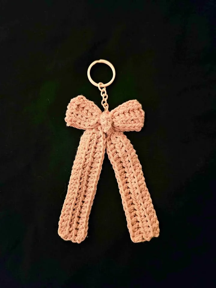 Long bow Keychain
