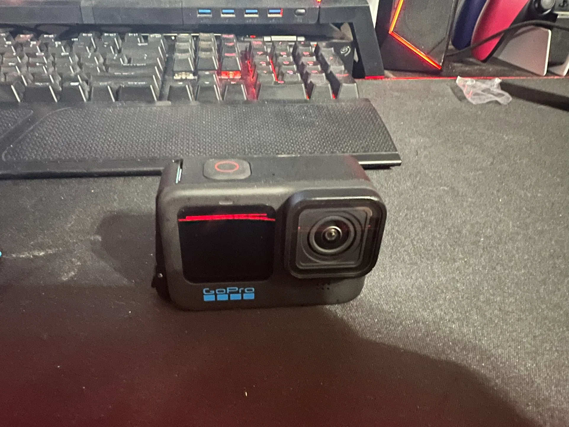 Go Pro Hero 10 Black image indicator(2)
