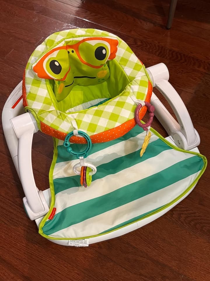 Fisher Price Sit-Me-Up Portable Baby Seat - photo 3