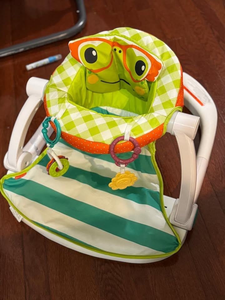 Fisher Price Sit-Me-Up Portable Baby Seat - photo 4